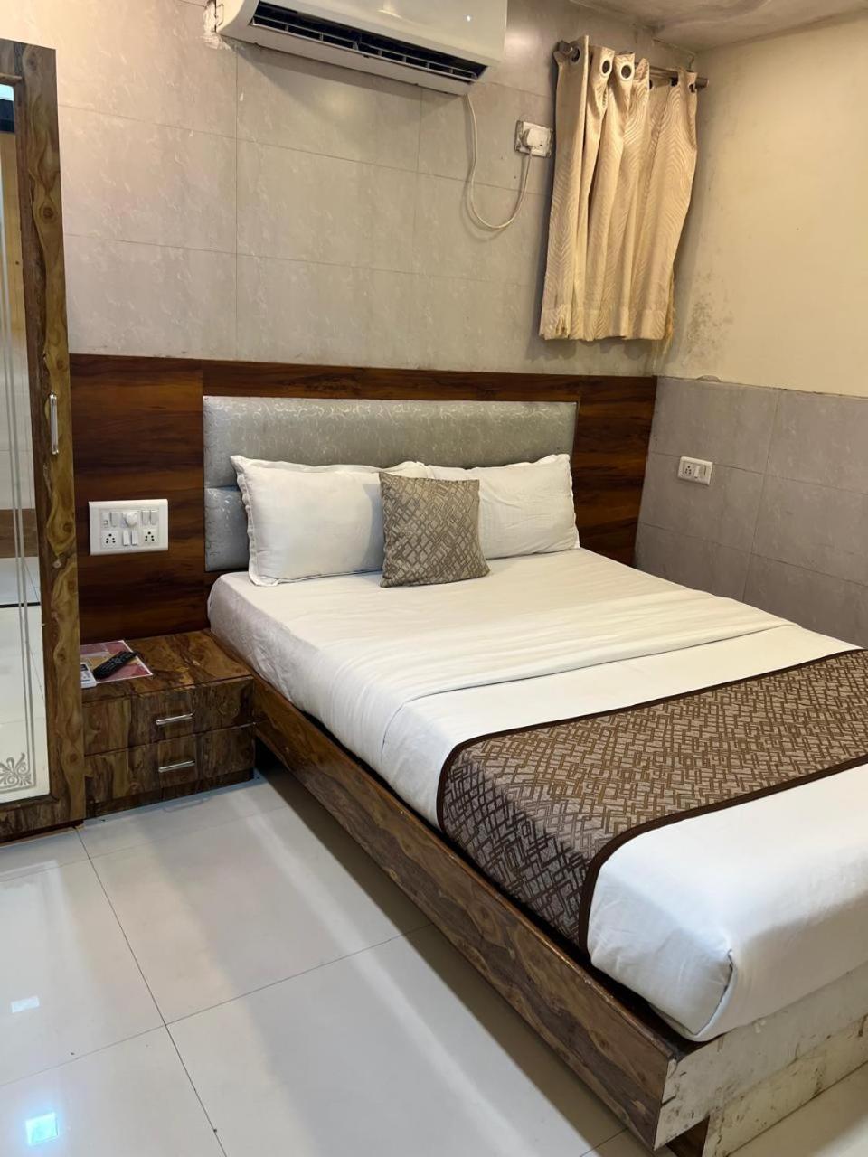 Hotel Kf Residency Mumbai Exterior foto